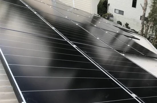 fronius hyundai sharp ae-solar-prémium napelemek